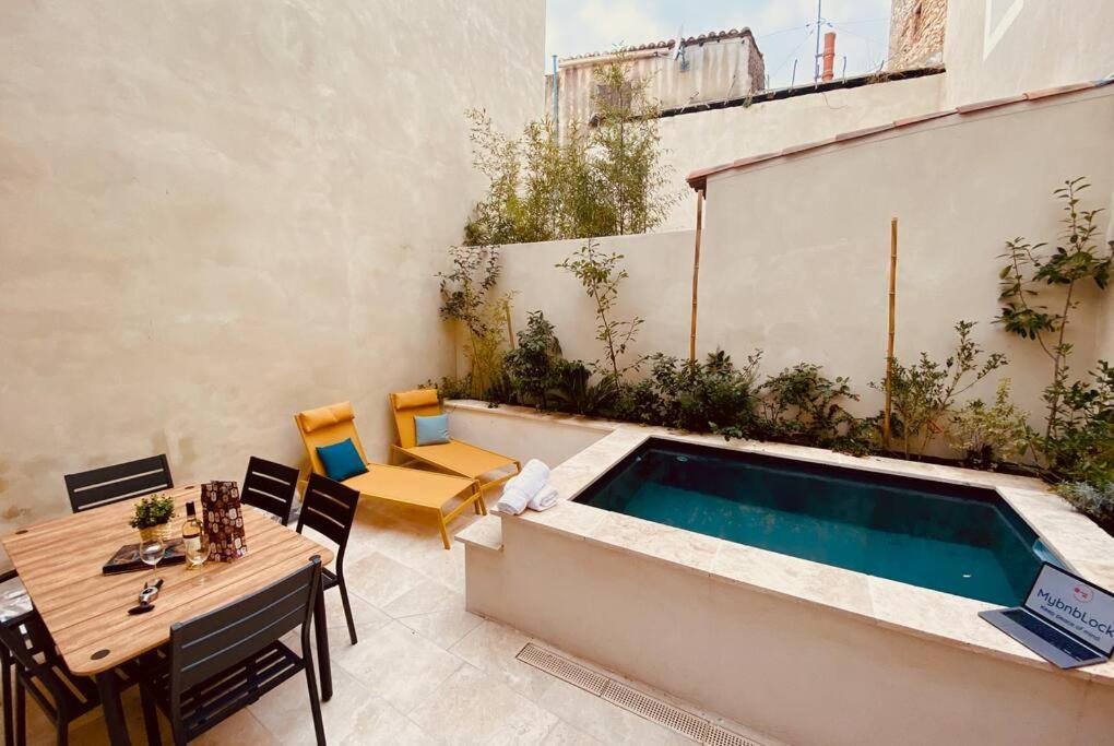 Вілла Terra Nostra - Townhouse - Swimming Pool Нім Екстер'єр фото